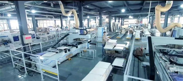 柜貓家居生產車間