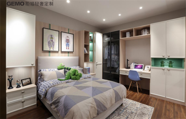 輕奢定制家居品牌和價格哪個更重要